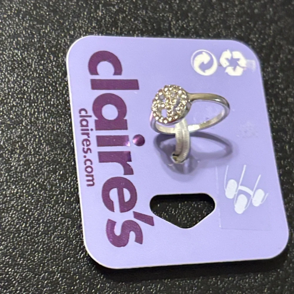 Claire's Accessories.Pearl Heart‎ Barrettes,Peace Sign Ring, French Fry Necklace